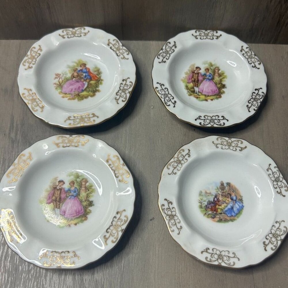 Set Of 4 Winterling Bavaria Porcelain Plates Romantic Scenes Gold Trim 4" each